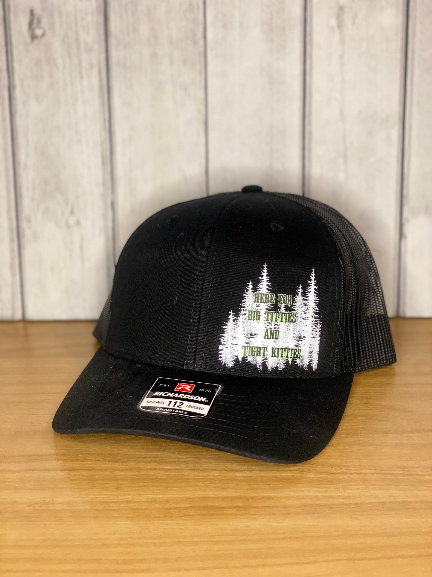 Here For Big Titties and Tight Kitties